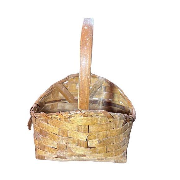 Vintage Small Woven Rectangular Basket With 3D Country Fruit Design - Picture 2 of 6